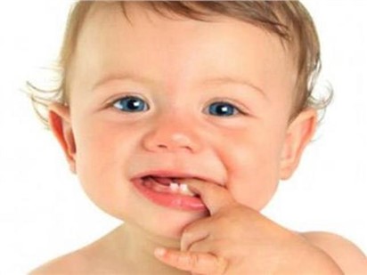 天冷了，寶寶的小臉蛋開始“報警”啦！